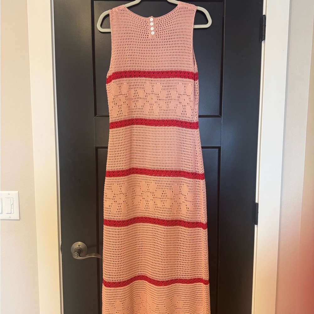 Pink and Red Sleeveless Crochet Dress - Picture 3 of 4